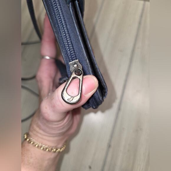 Sakroots Blue Floral Smartphone Crossbody Wallet Adjustable Boho Cottagecore - Picture 3 of 10